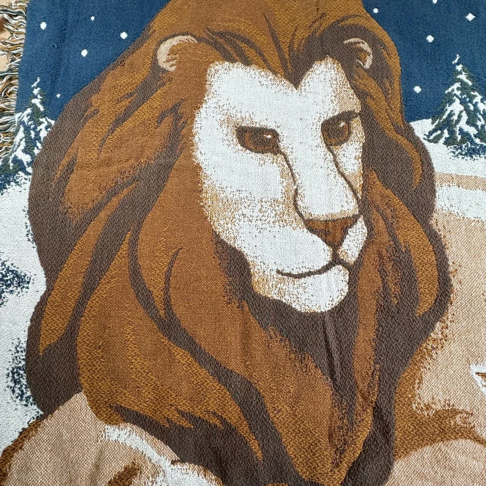 Peace on Earth Woven Tapestry Throw Blanket Lion Lamb Dove 70x47 Blue Vintage